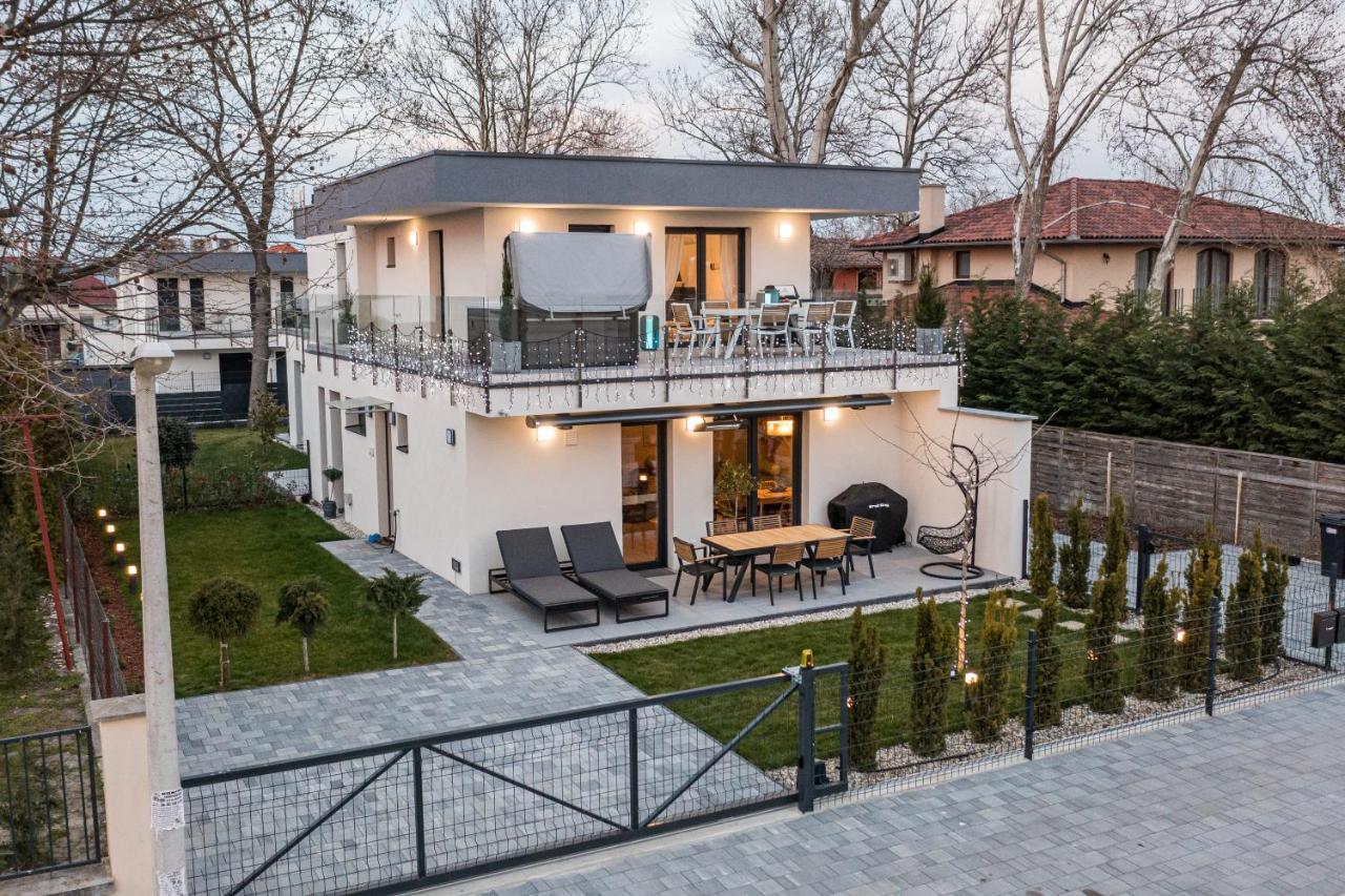 Balatonic Sky Apartment Zamárdi Exterior photo